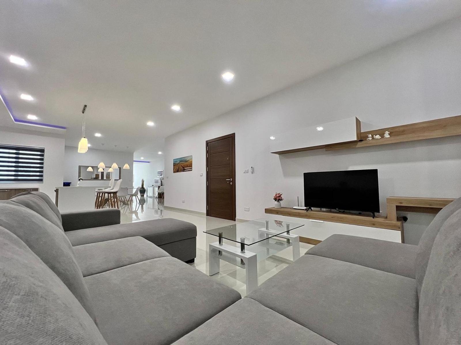 Carousel Apartments Qrendi エクステリア 写真