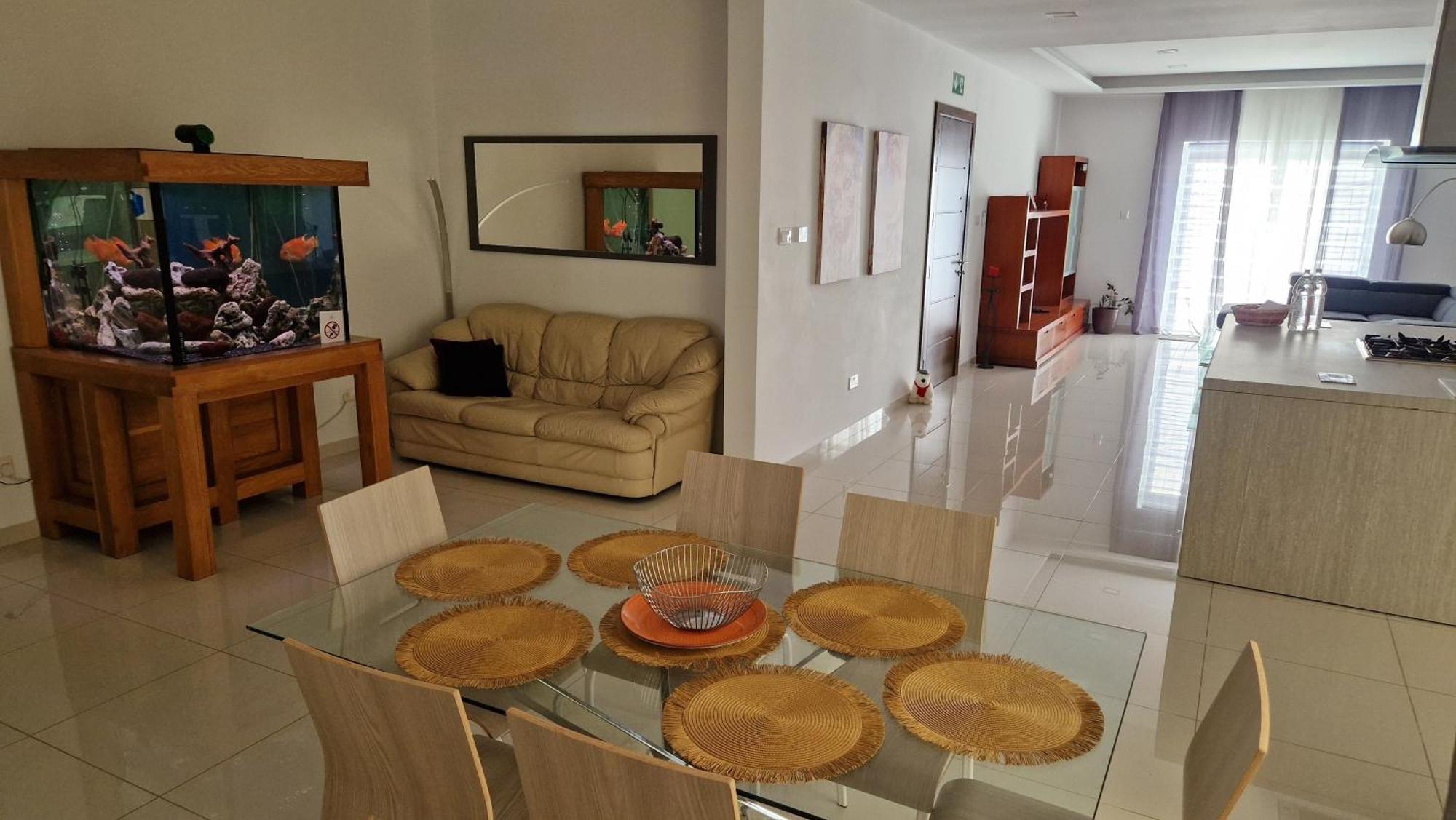 Carousel Apartments Qrendi エクステリア 写真