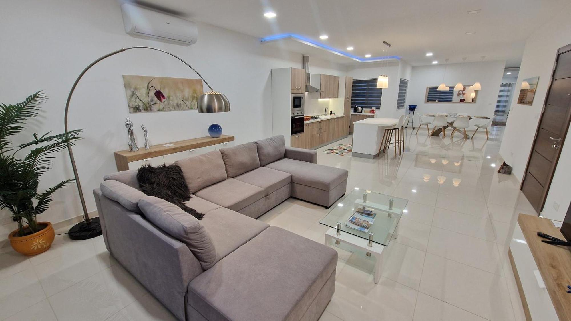 Carousel Apartments Qrendi エクステリア 写真